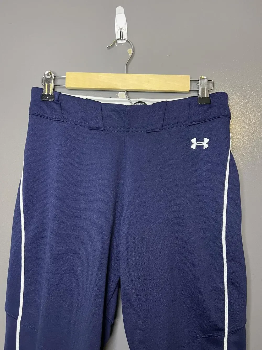 Under Armour Baseball Pants Mens Small Blue Cropped Side Stripe Athletic